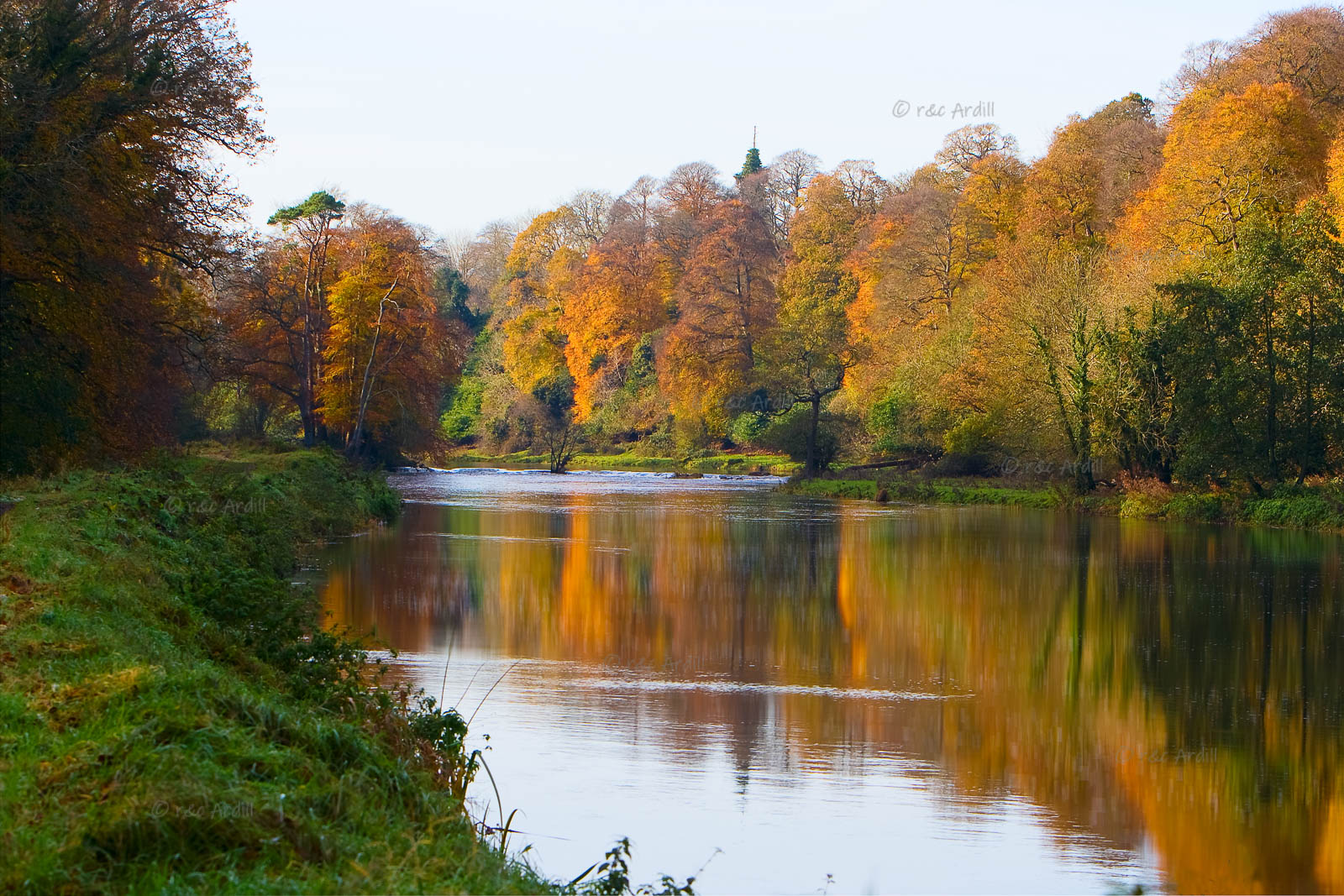 Photo of Meath Boyne Autmun view of Weir at Ardmulchan - M01357